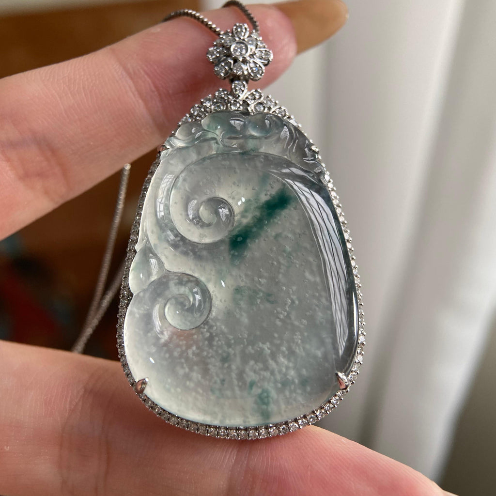 18k金钻镶冰种雪花棉飘花如意吊坠（yc223928）