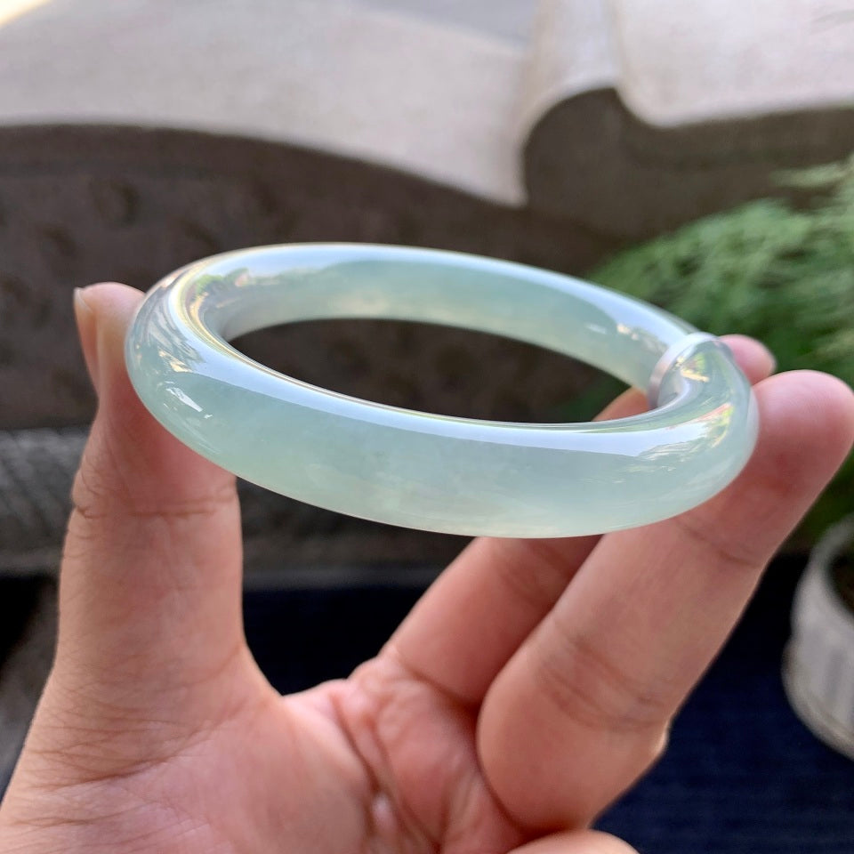糯冰种晴水圆条手镯（55mm）（yc098517）