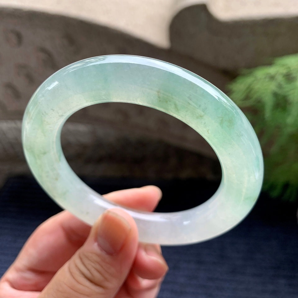 糯冰种飘花圆条手镯（56mm）（yc100705）