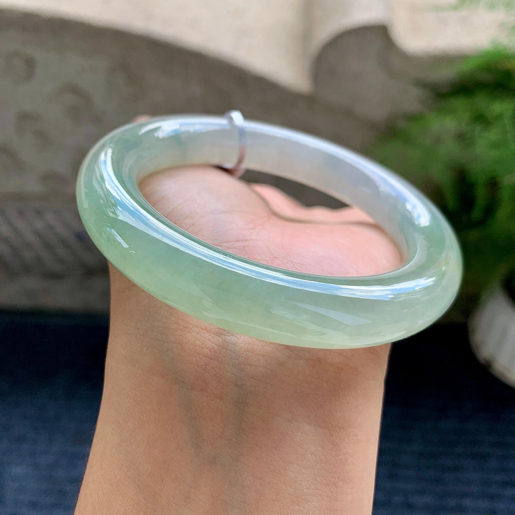 糯冰种晴水圆条手镯（58.2mm）（yc175804）