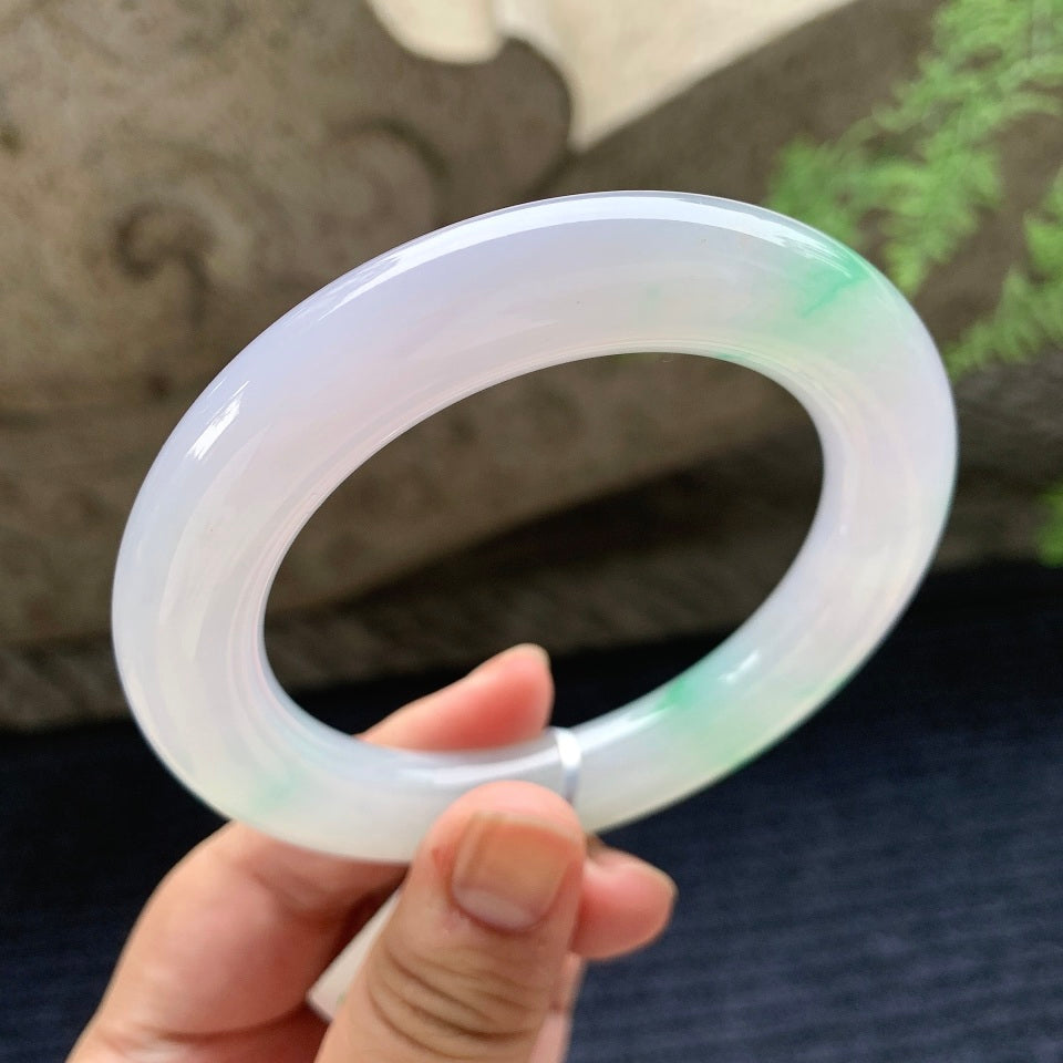 糯冰种飘绿圆条手镯（59.9mm）（yc165855）