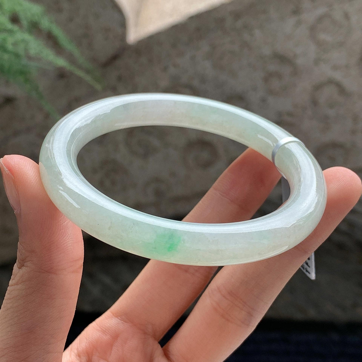 细糯种 飘绿正圈平安镯 55圈 天然缅甸A货翡翠（yc701167）