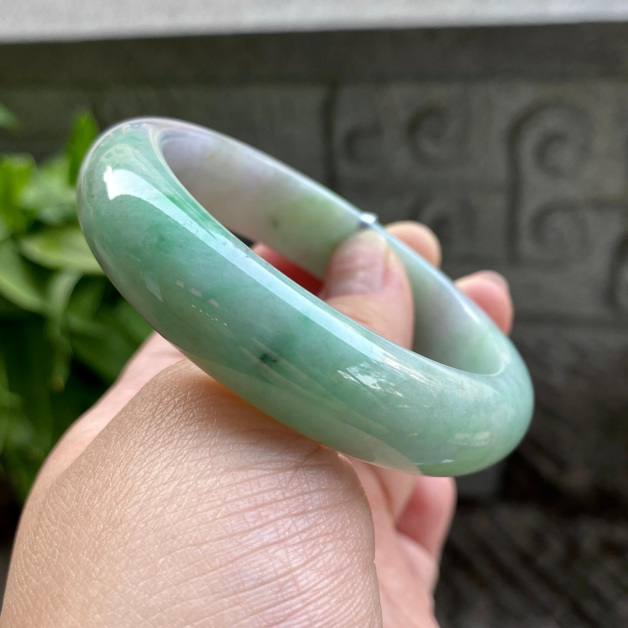 大圈口 糯种飘绿花正圈平安镯58圈口 天然缅甸A货翡翠（yc313320）