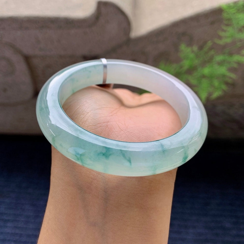 糯冰种飘花平安镯（56mm）（yc165882）