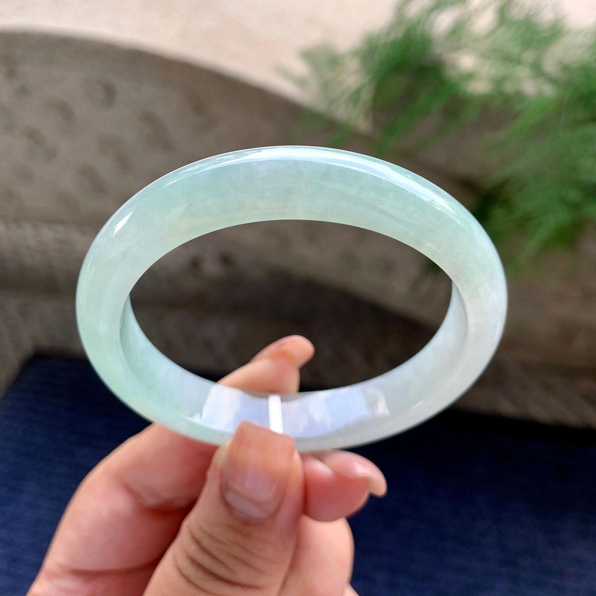 细糯种晴底贵妃手镯 55圈口 （yc699426）