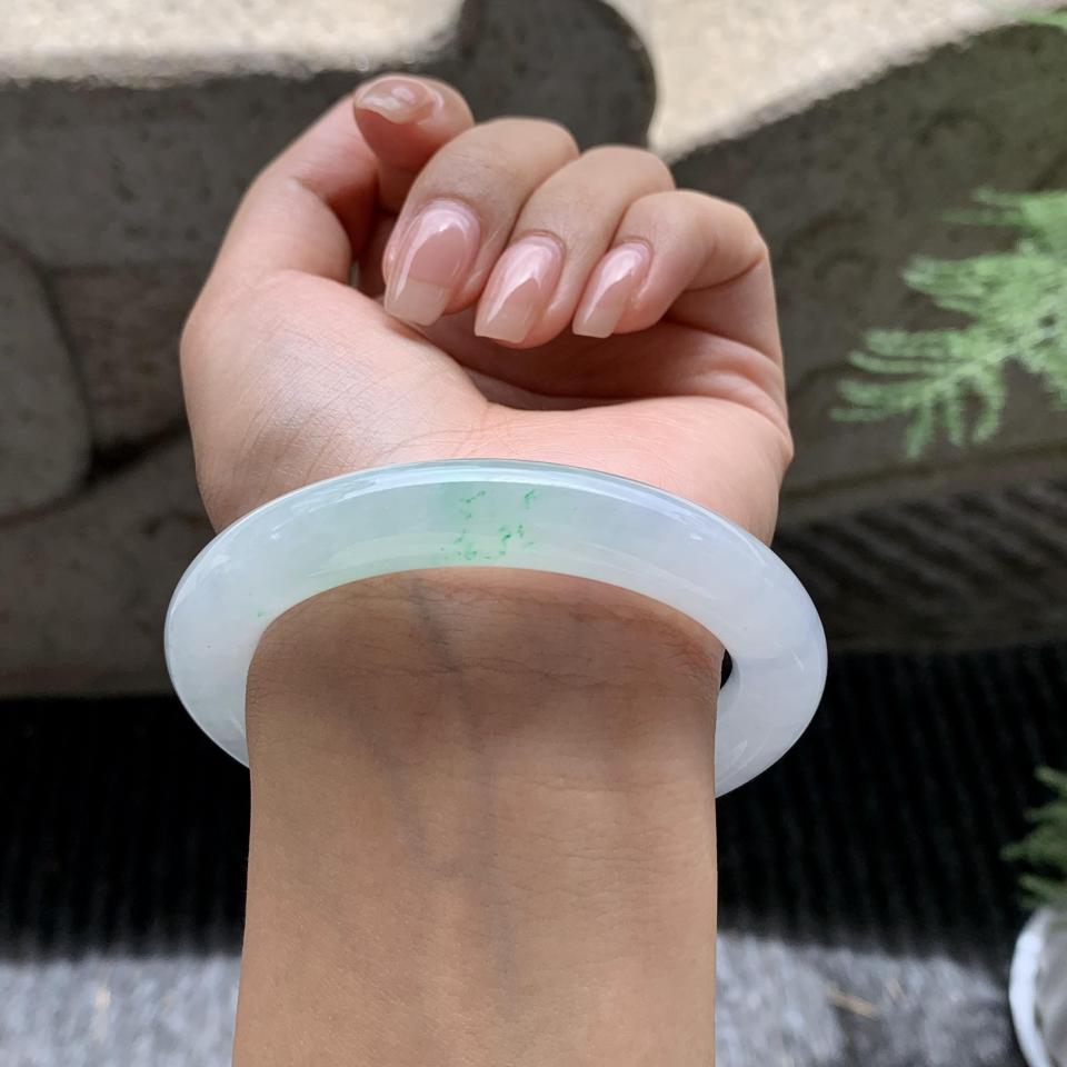 糯冰种飘花翡翠圆条手镯（56.3mm）（TF06250003）