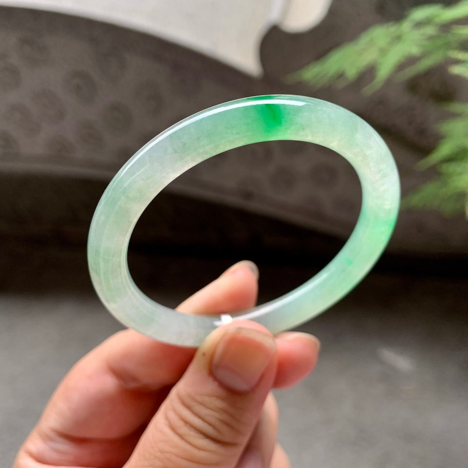 糯冰种飘阳绿圆条手镯（51.5mm）（yc106294）