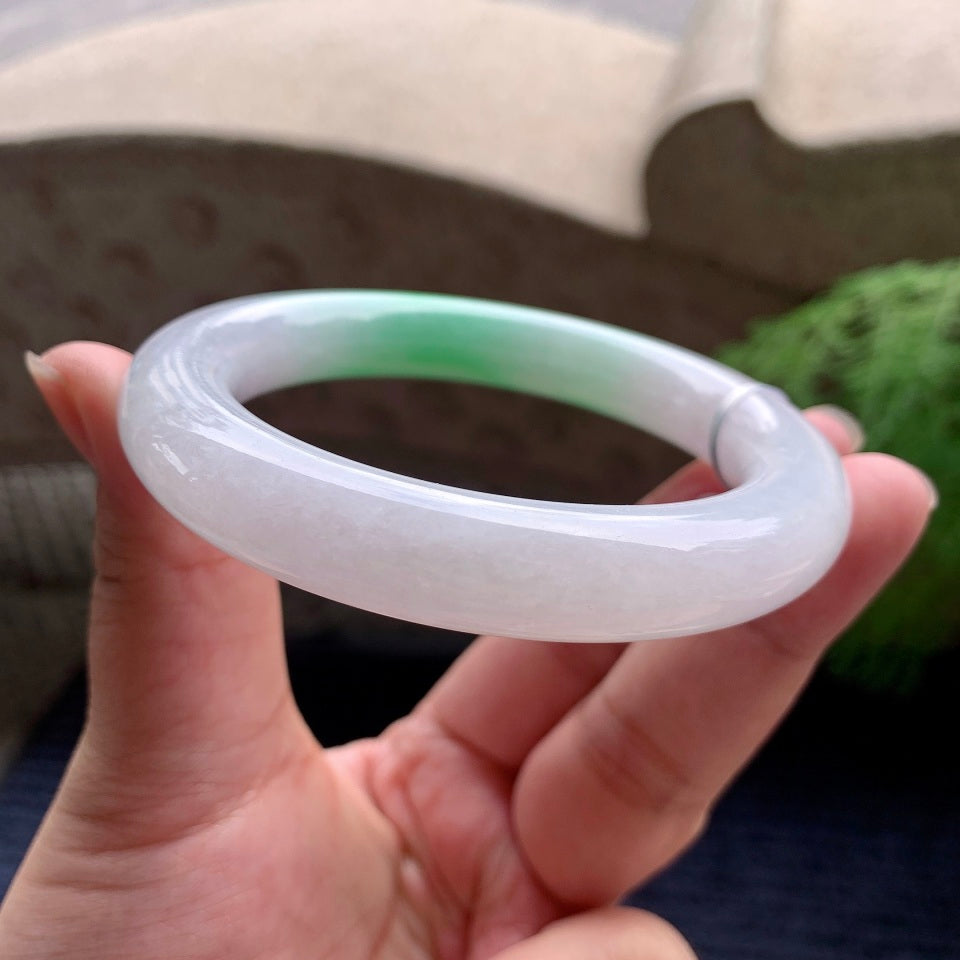 细糯种飘阳绿圆条手镯（58.3mm）（yc107275）