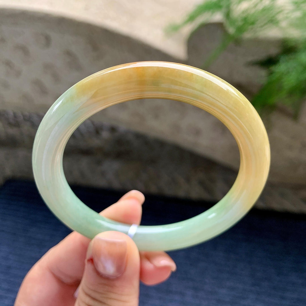 细糯种晴底黄翡圆条手镯 56圈口（yc711297）
