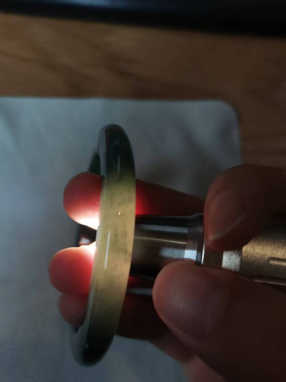 细糯种油青飘花泥鳅背手镯（56.5mm）（yc096600）