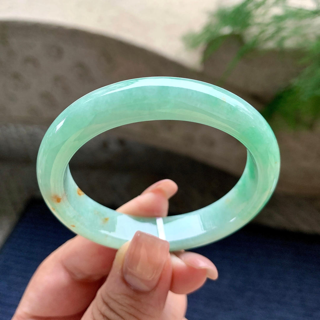 细糯种翠绿洒金贵妃手镯 52.3圈口 天然缅甸A货翡翠（yc701186）