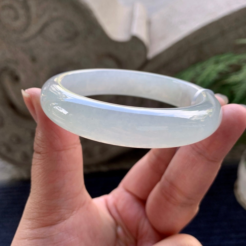 糯冰种淡晴底平安镯（58mm）（yc090489）