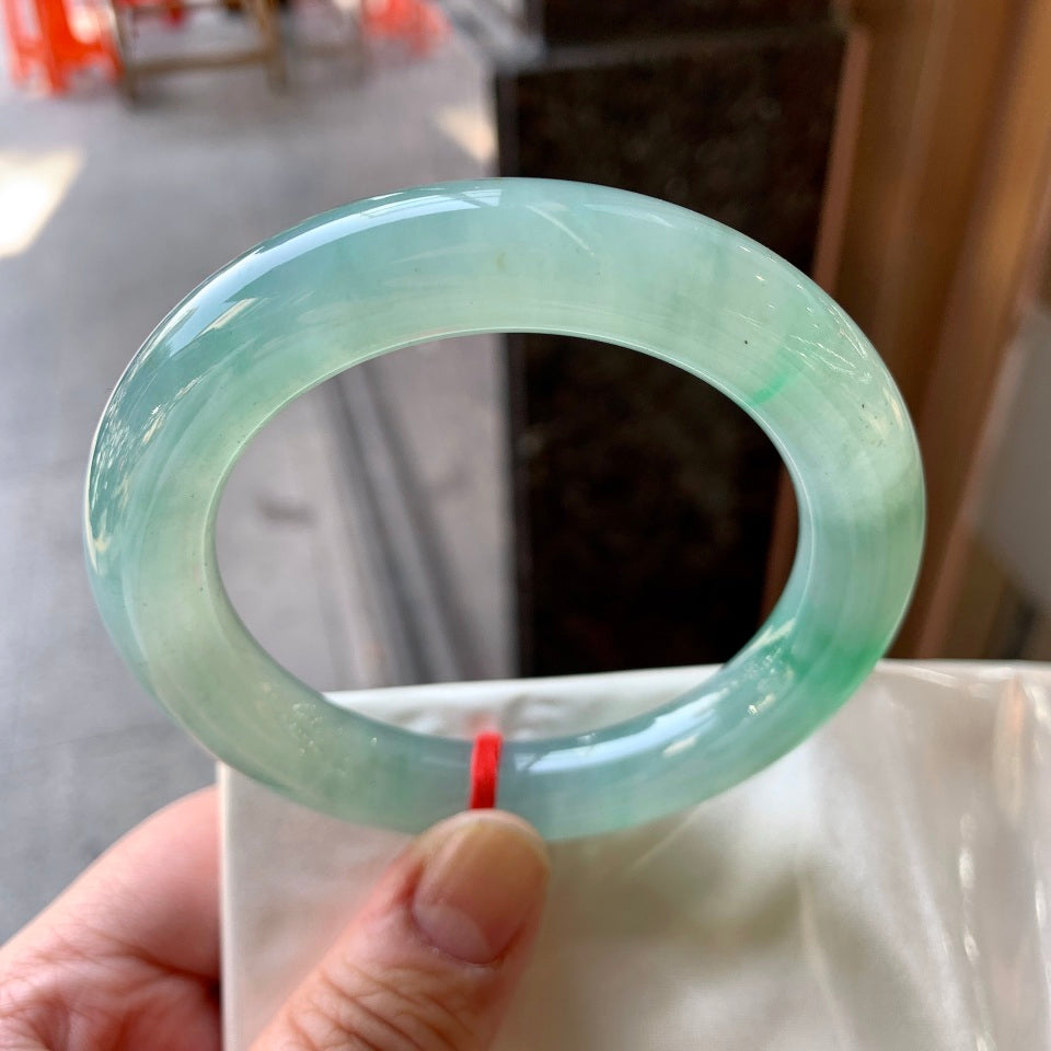 冰飘绿圆条手镯（57.3mm）（yc058547）