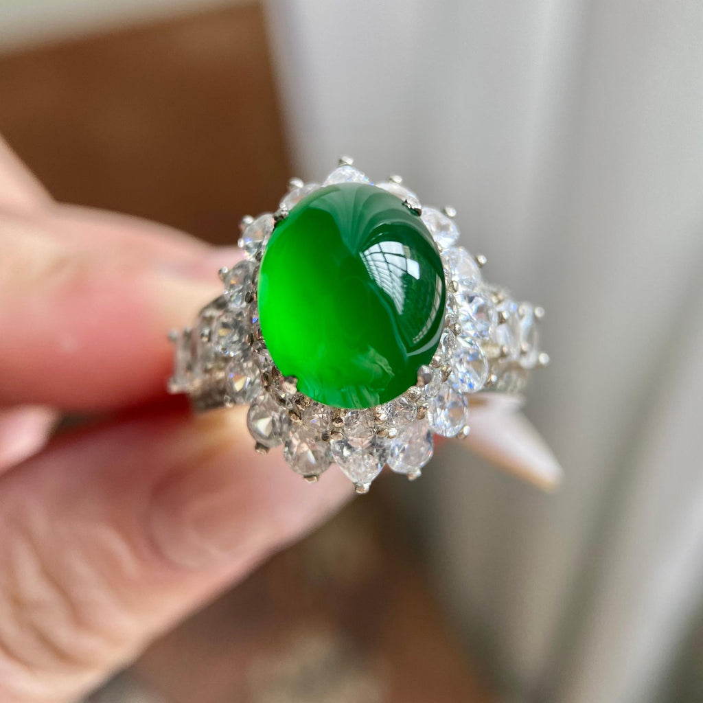 冰玻种帝王绿蛋面裸石（yc223611）