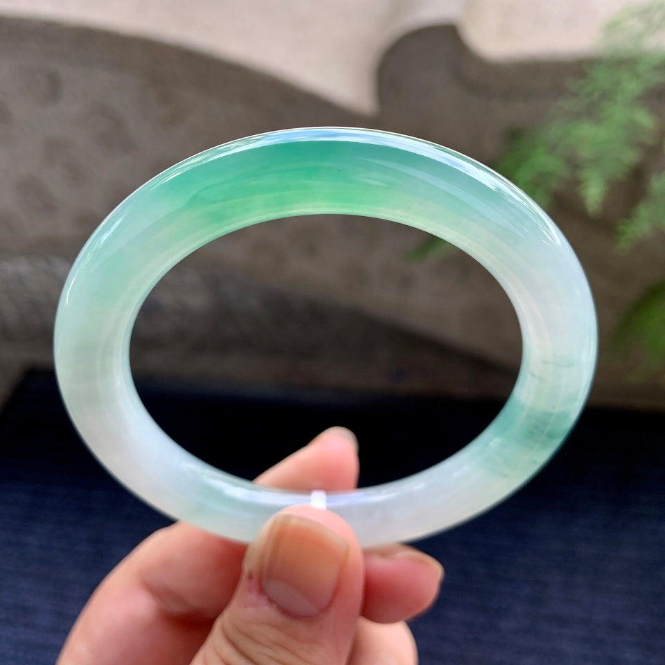 糯冰种飘花圆条手镯（54.2mm）（yc170487）