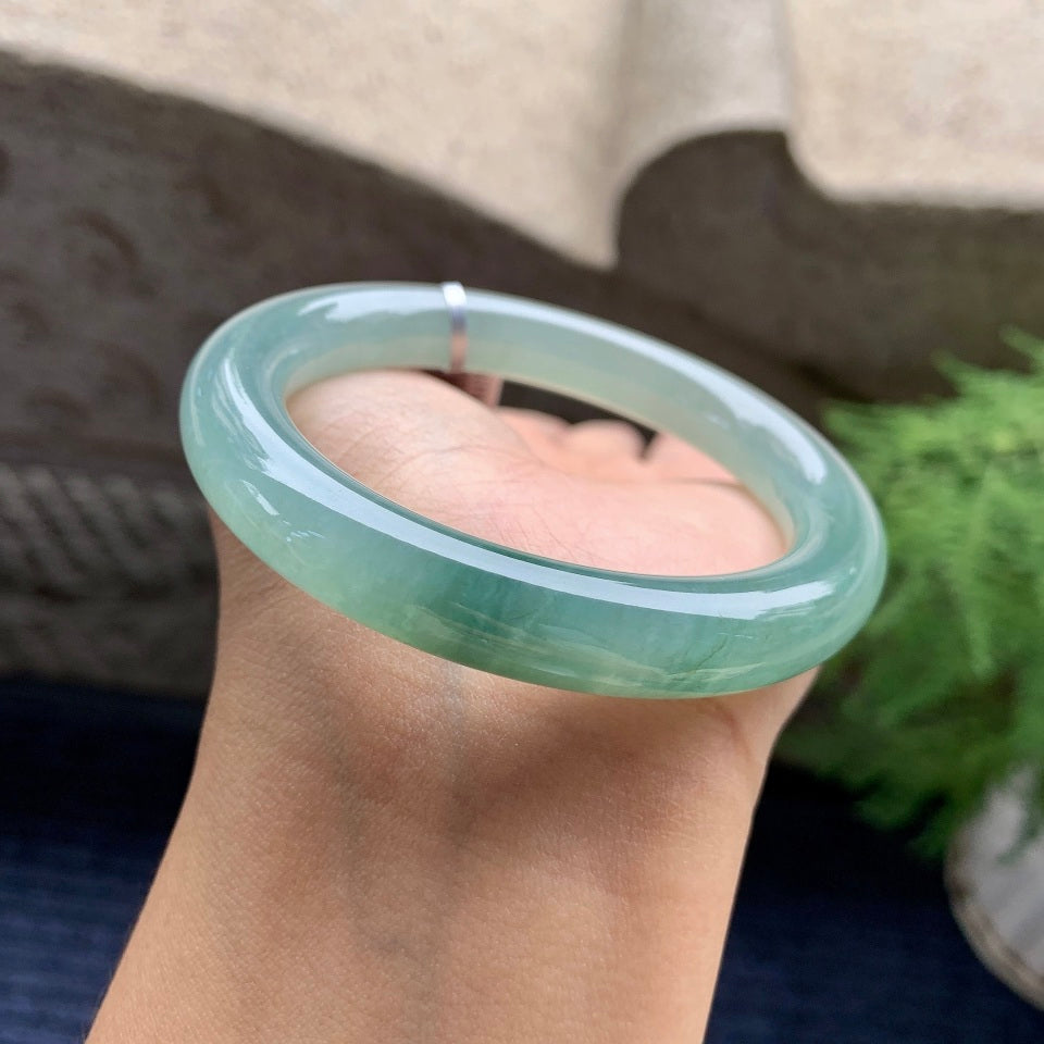 糯冰种晴水圆条手镯（55mm）（yc092173）