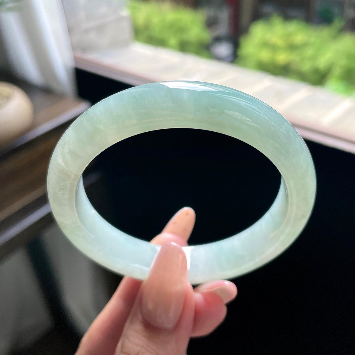 细糯种晴绿底葡萄肉正圈平安镯 56圈 天然缅甸A货翡翠（yc693161）