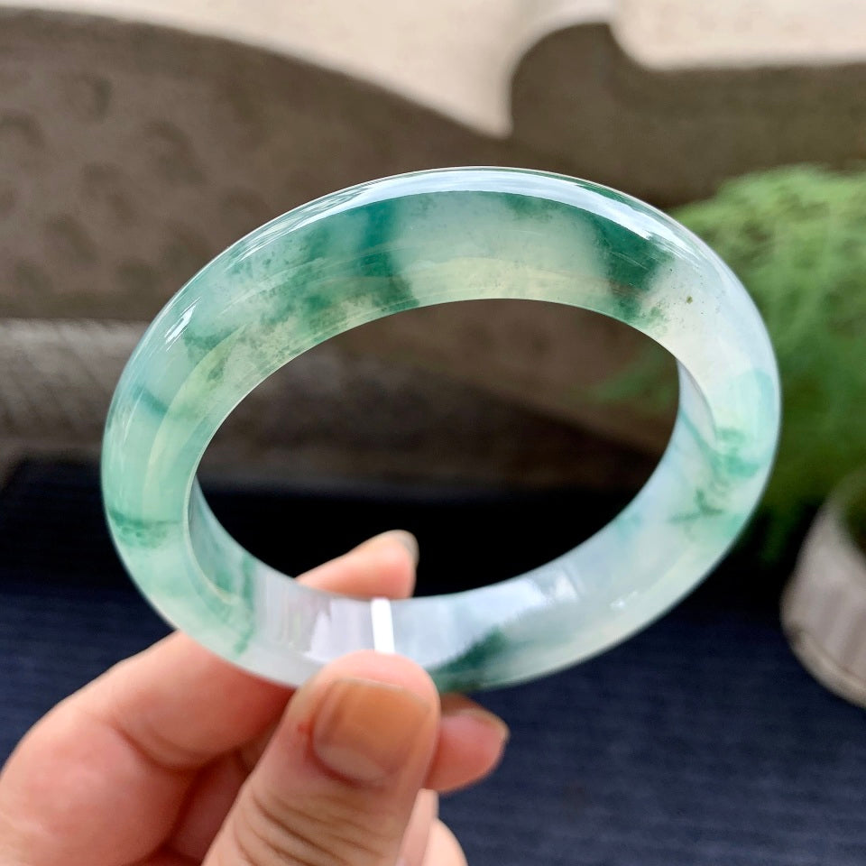 糯冰种飘花平安镯（56.6mm）（yc116152）