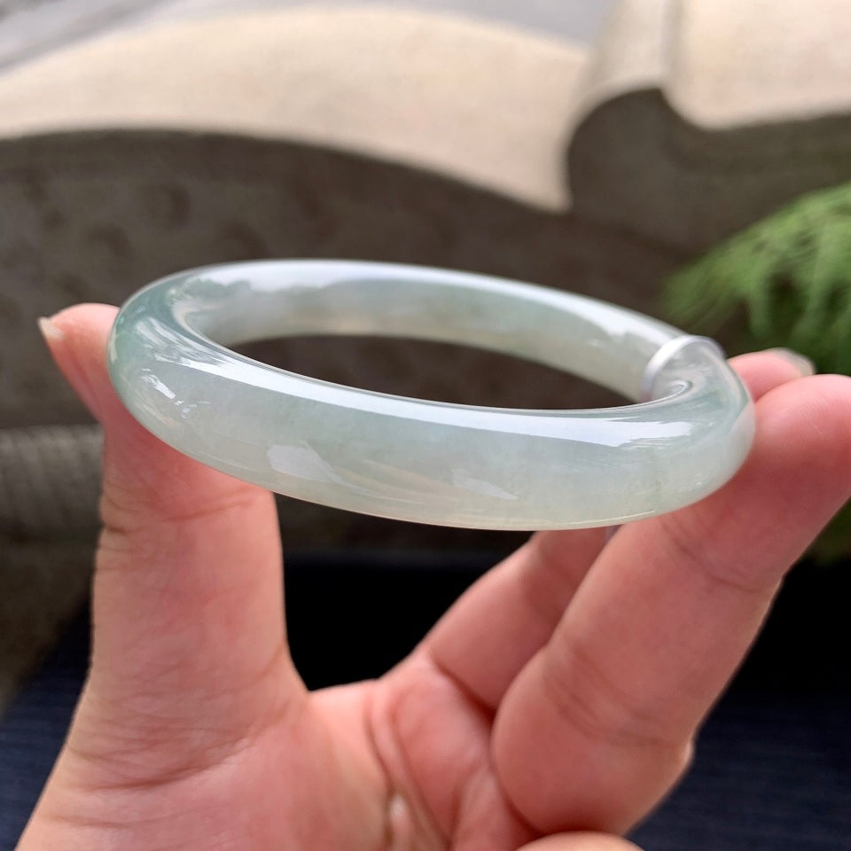 细糯种淡晴底圆条手镯（52.6mm）（yc088752）