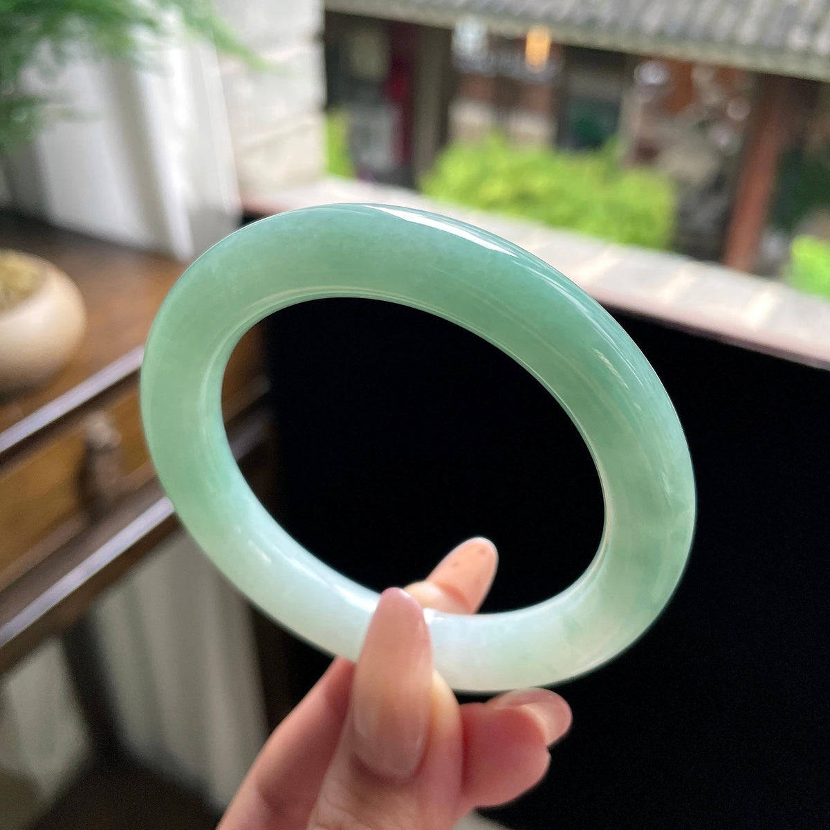 细糯种甜果绿半山水圆条 54.3圈 天然缅甸A货翡翠（yc696438）