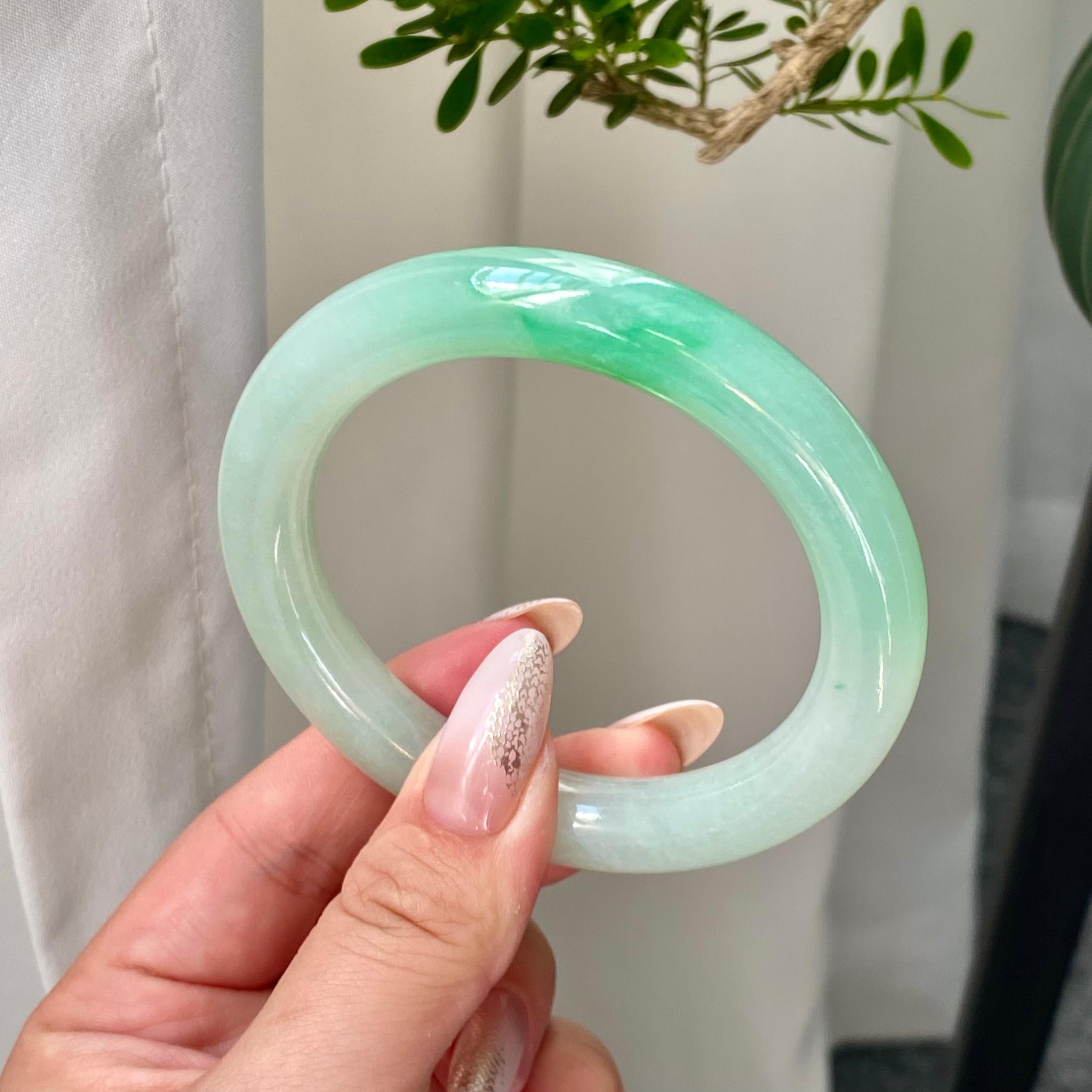 糯冰种晴底飘花圆条手镯（55圈）（yc203838）