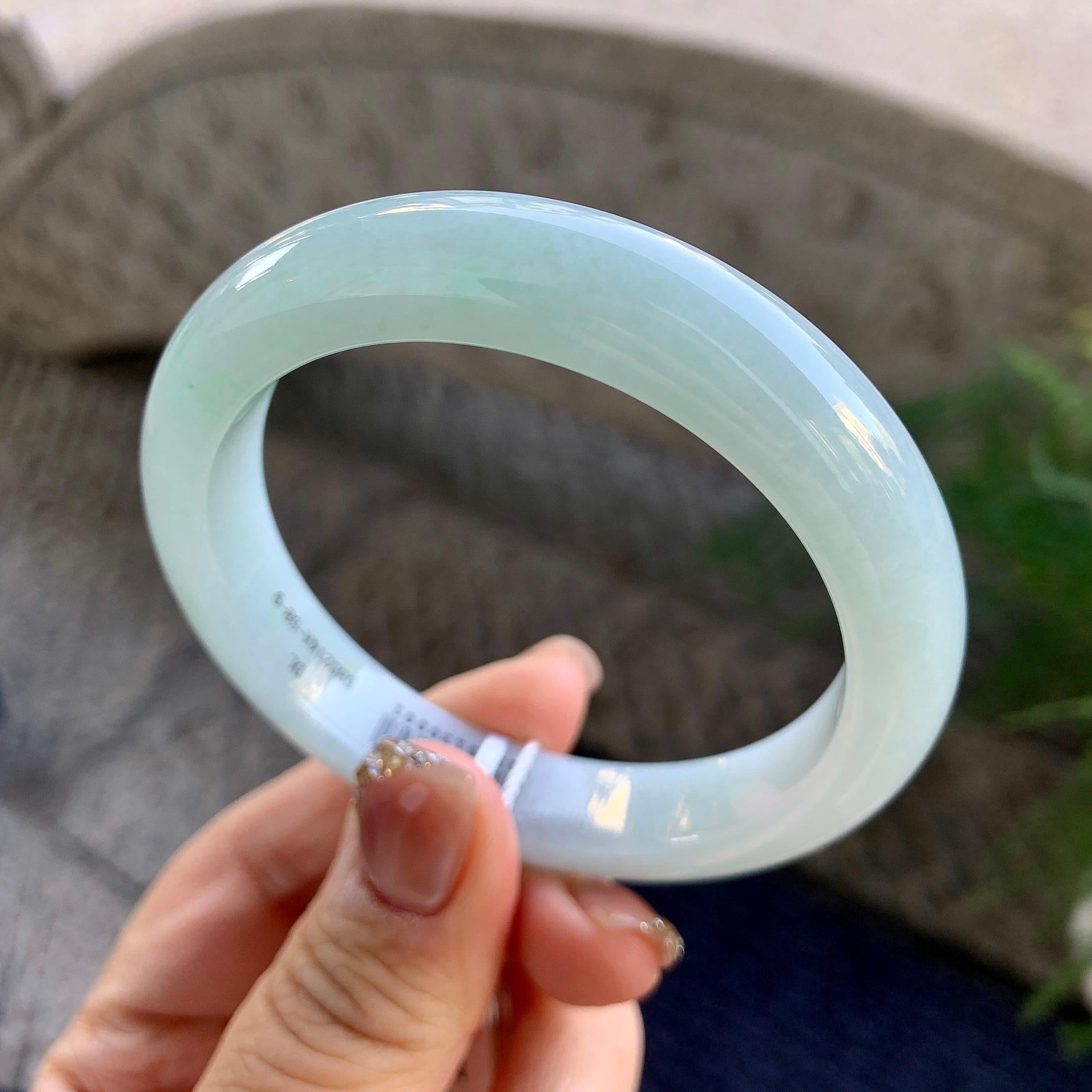 细糯种淡晴底平安镯（56mm）（yc275329）