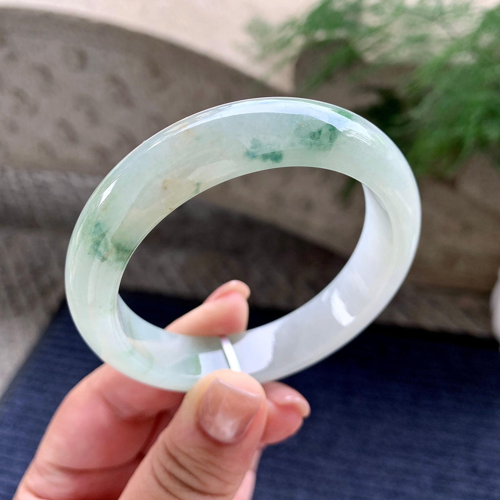细糯种飘绿花洒金正圈平安镯 55.7圈口 天然缅甸A货翡翠（yc701213）