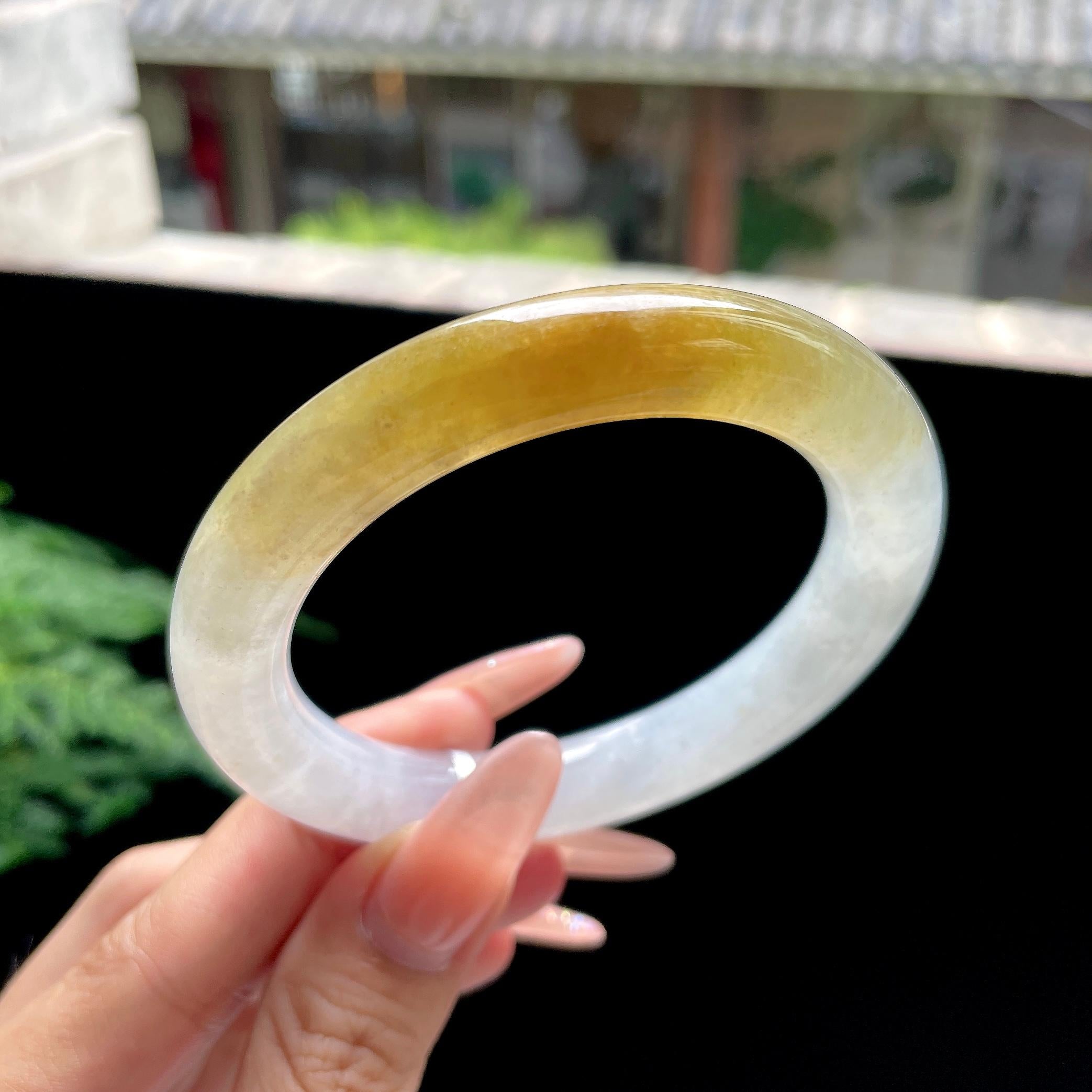 糯冰种黄翡圆条 54.5圈口 天然缅甸A货翡翠（yc527795）