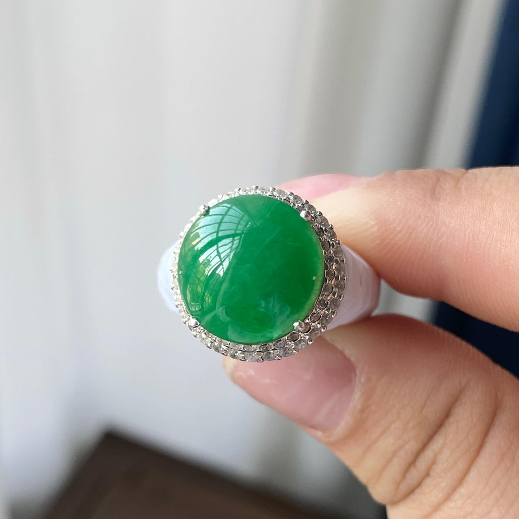 糯冰种满绿蛋面裸石（yc303893）