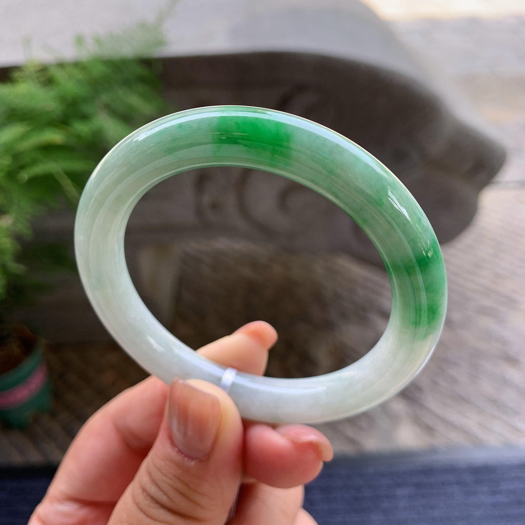 糯种飘翠绿圆条手镯 52.2圈口 天然缅甸A货翡翠（yc499782）