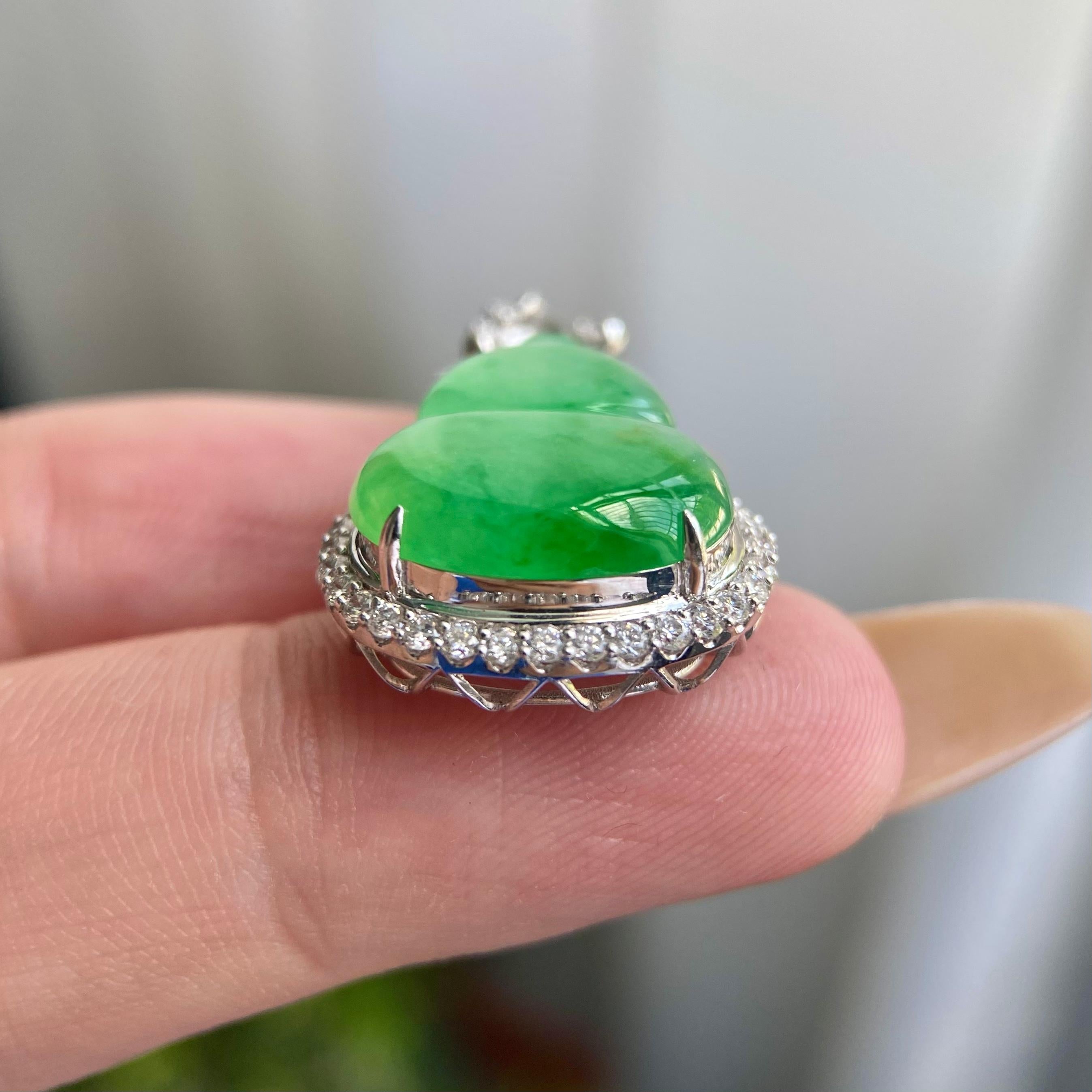 18k金钻镶冰种满绿葫芦吊坠（yc217119）