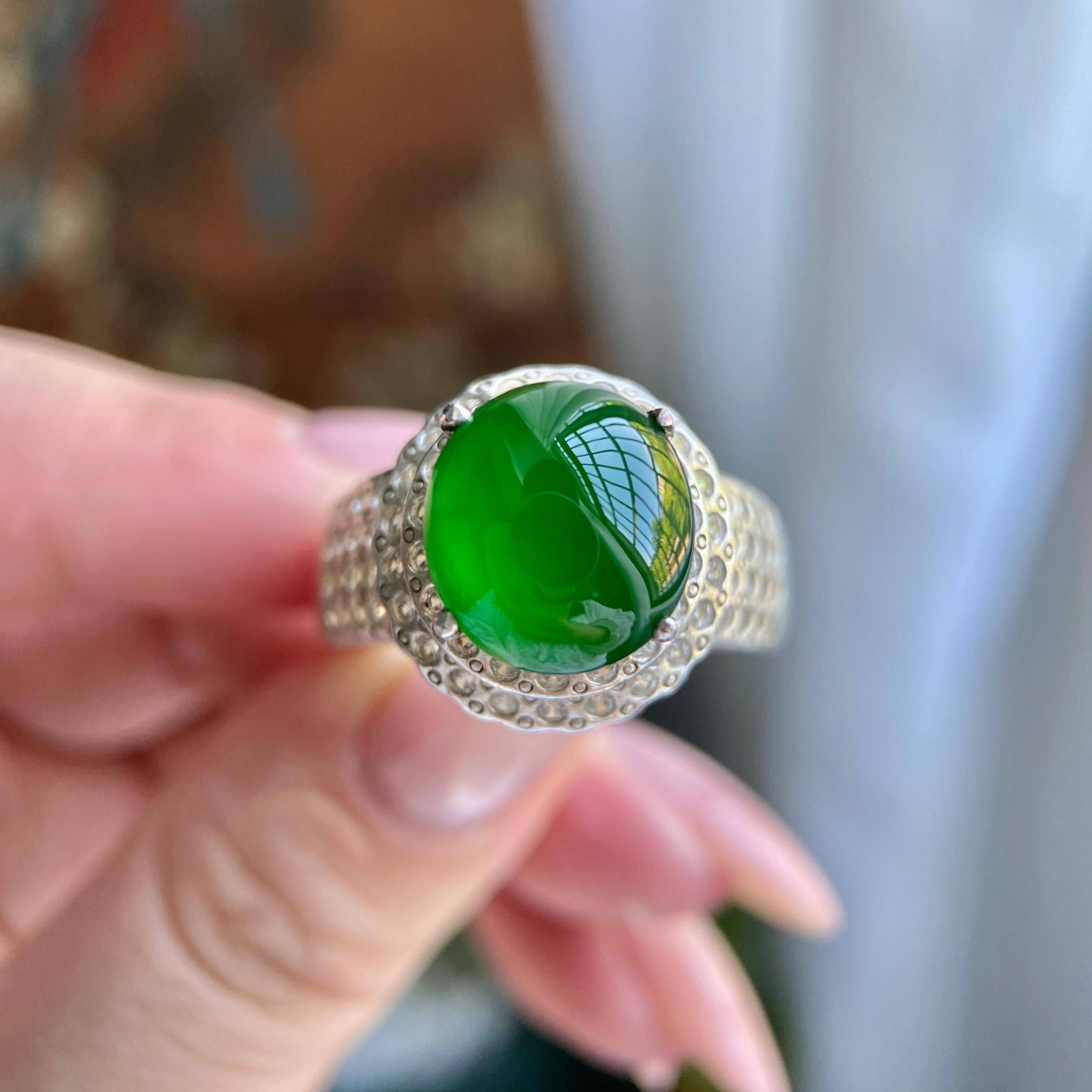 冰种辣阳绿戒面裸石（yc234199）