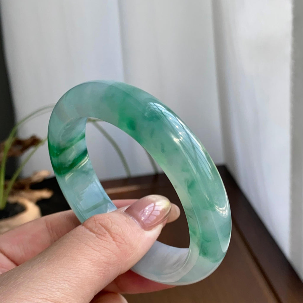 冰种辣绿色花平安镯（52圈）（yc259111）