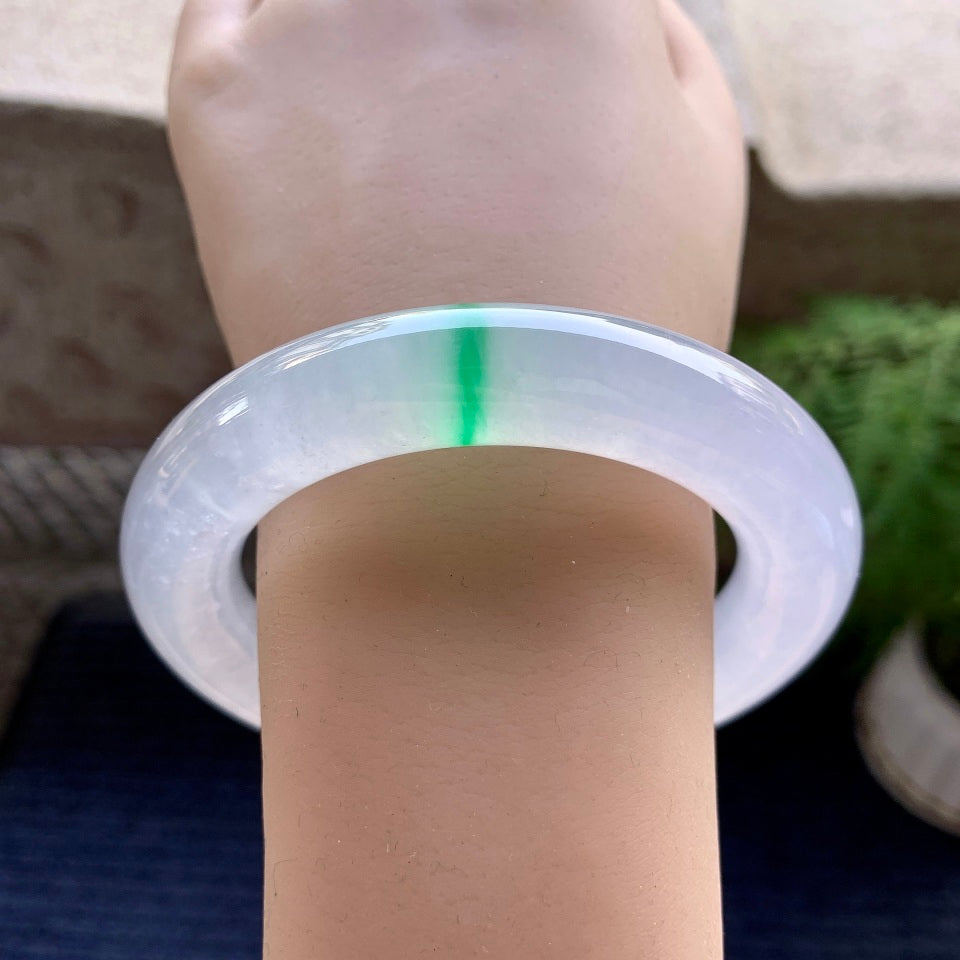 高冰种飘阳绿圆条手镯（58.5mm）（yc094210）