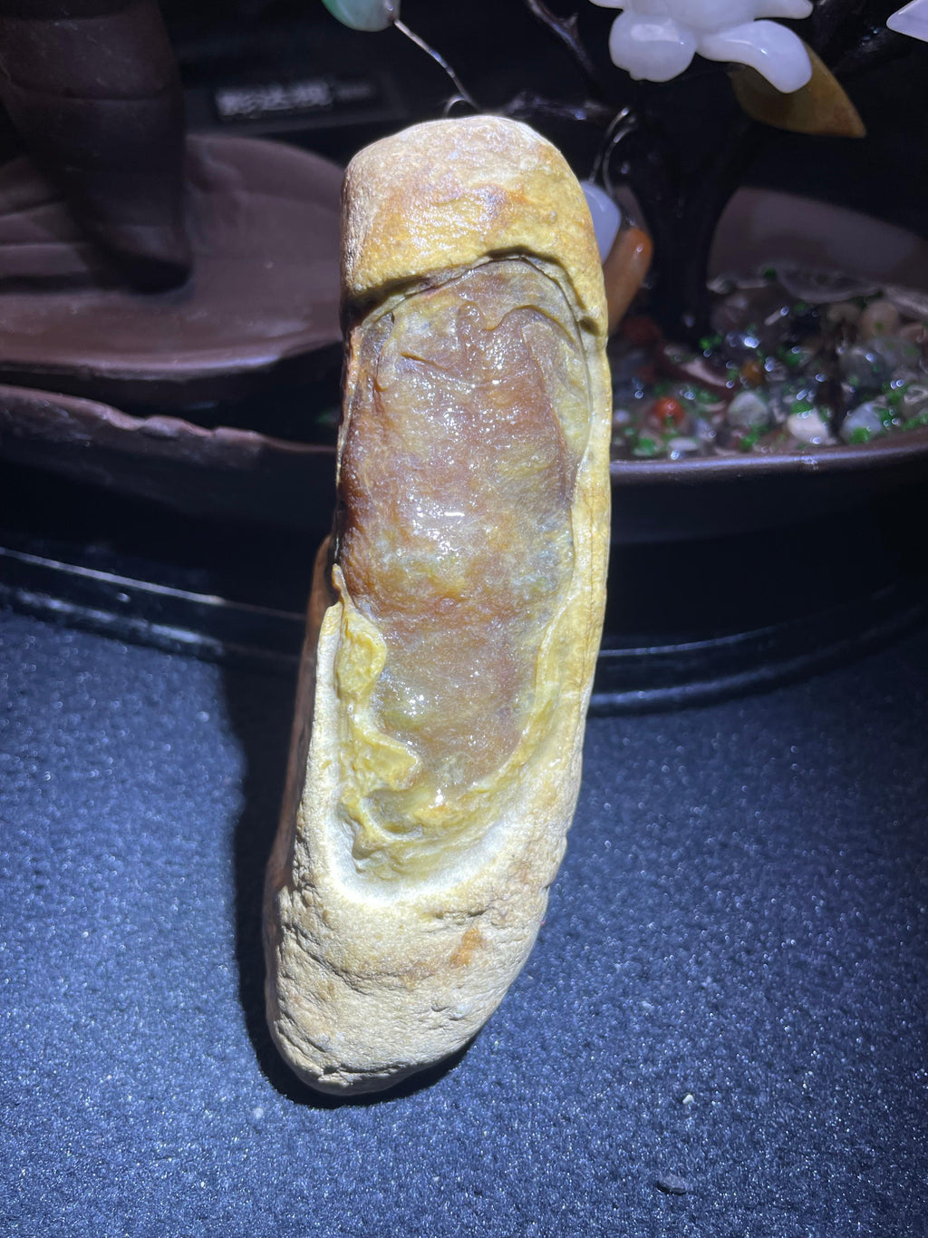 大马坎开窗冰黄翡（巧雕料）（yc703098）