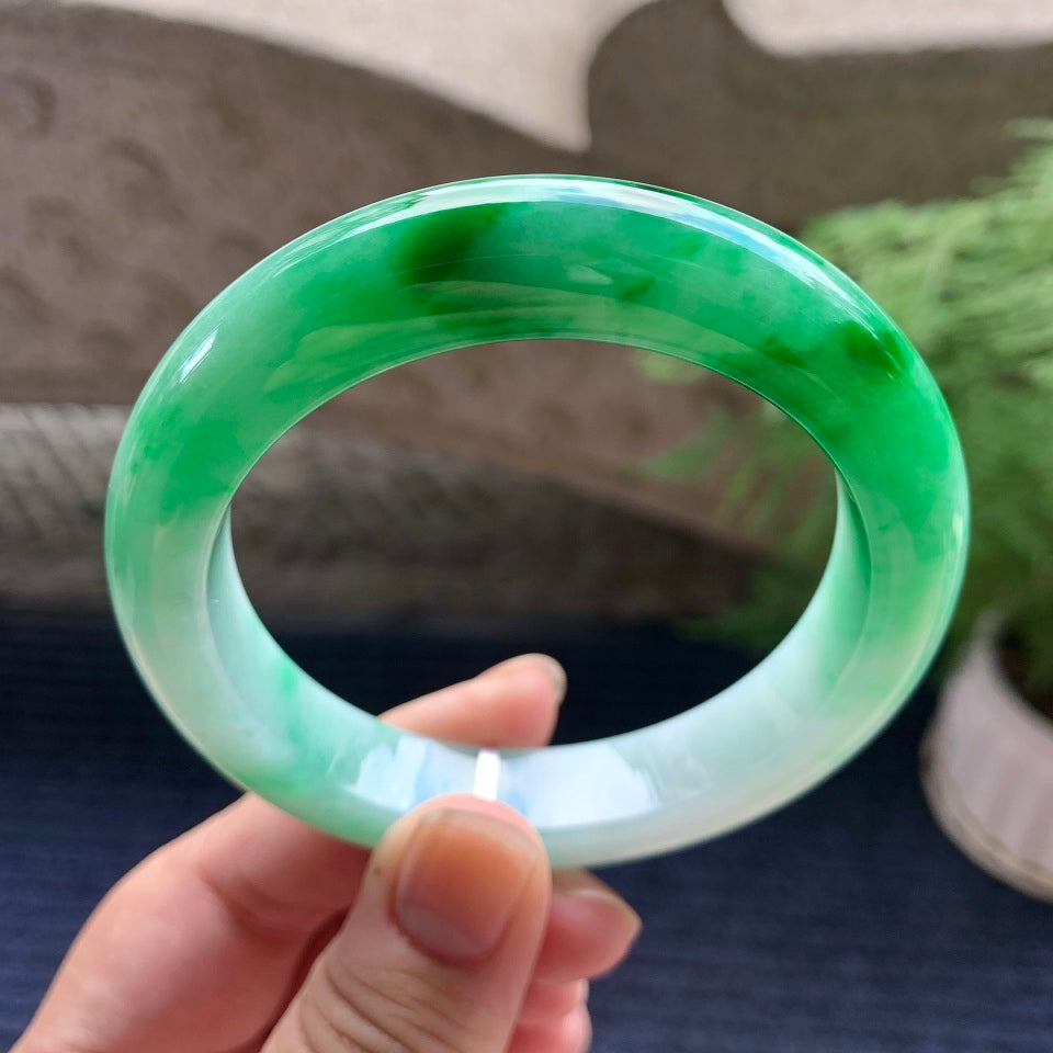 细糯种飘阳绿平安镯（58.5mm）（yc107251）