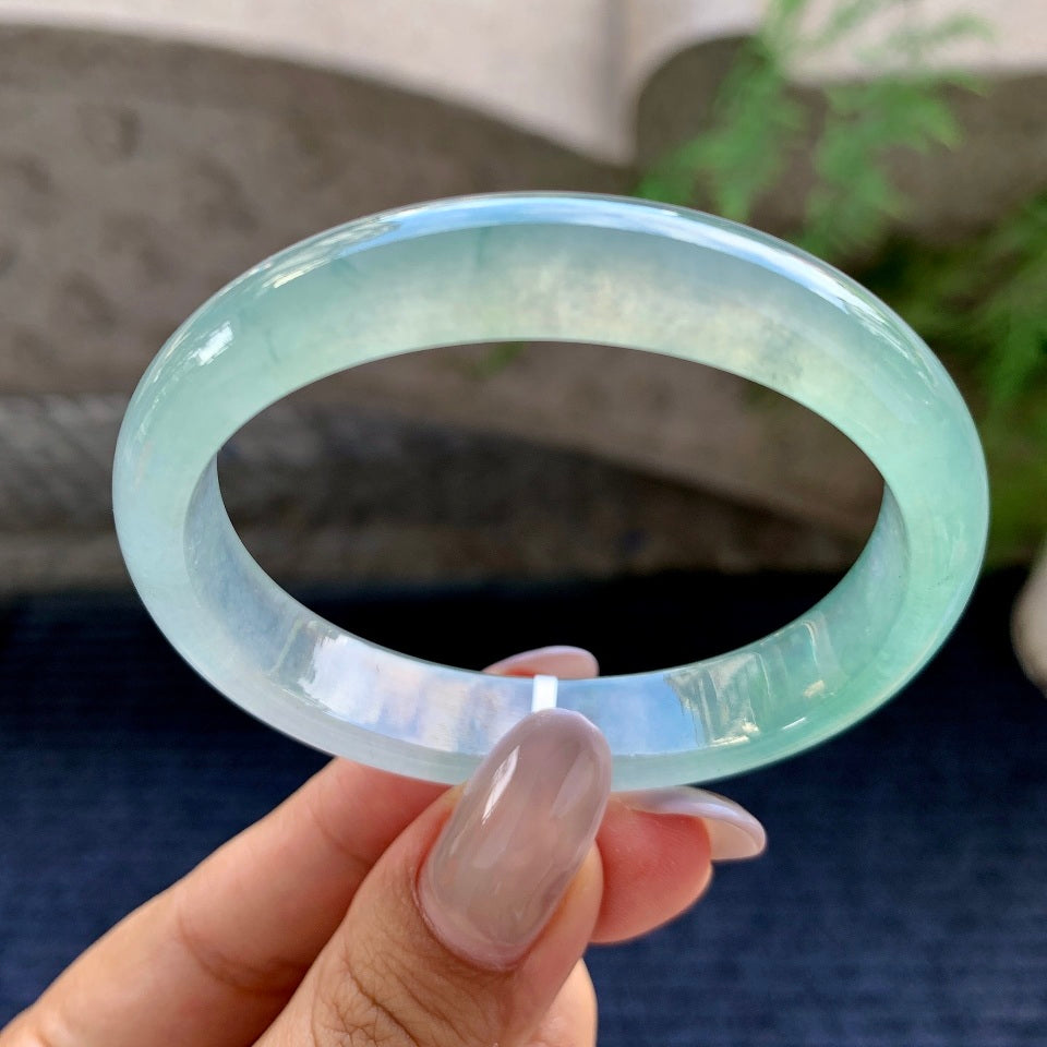 糯冰种飘花贵妃手镯（53.3mm）（yc169935）