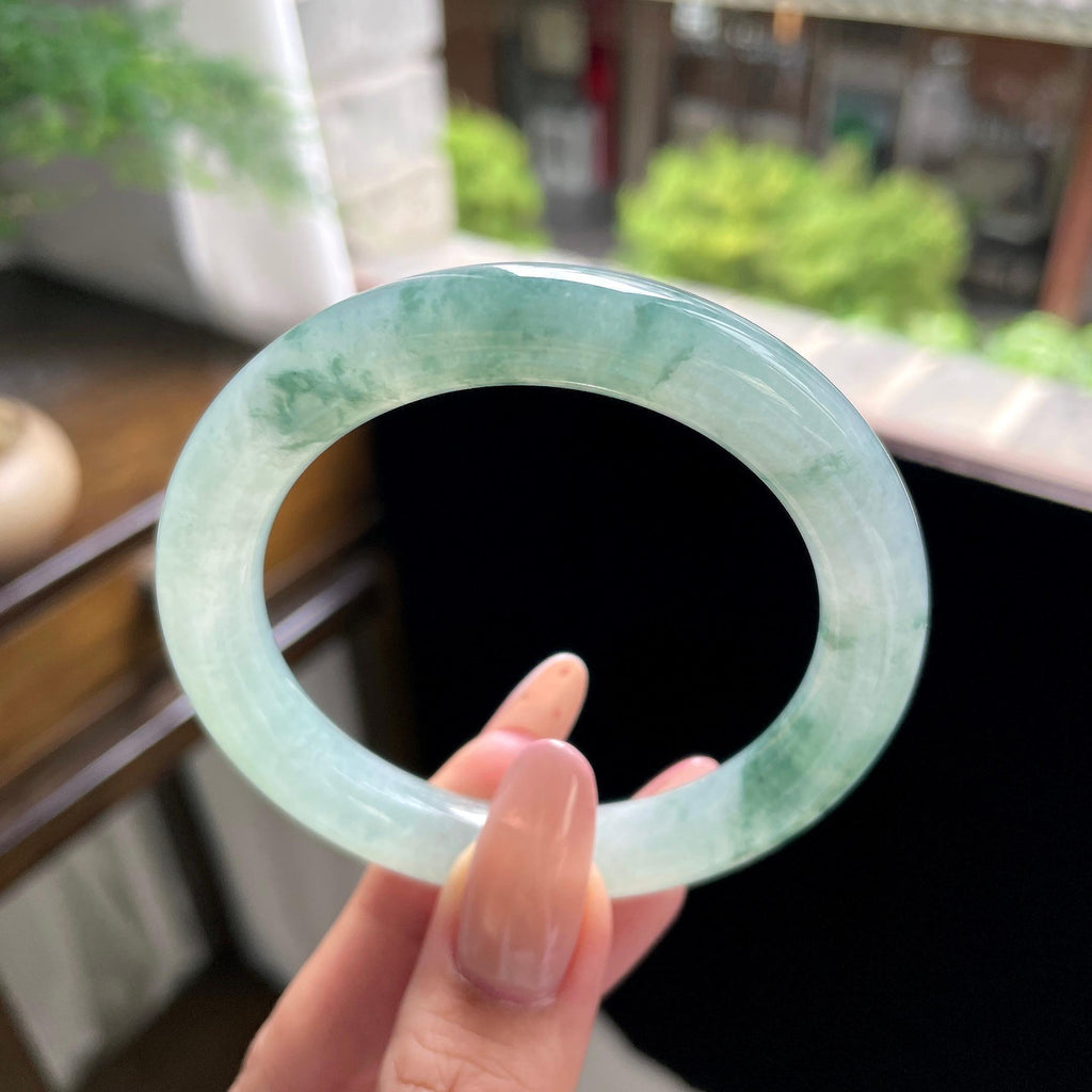 糯冰种绿飘花圆条 54.5圈 天然缅甸A货翡翠（yc703270）