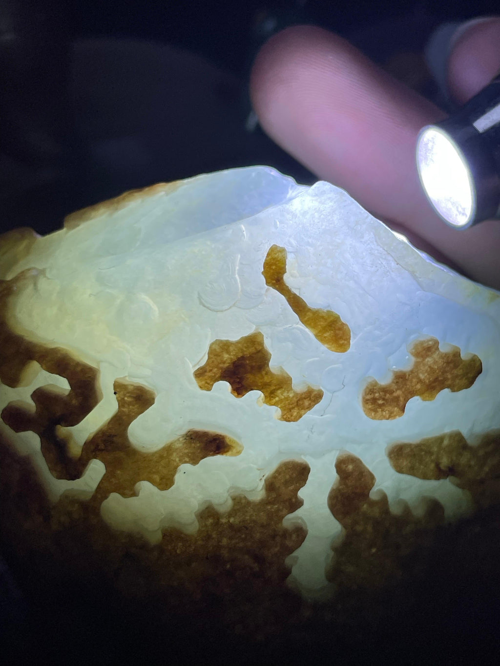 莫西沙开窗冰晴底飘花手镯料（yc536875）