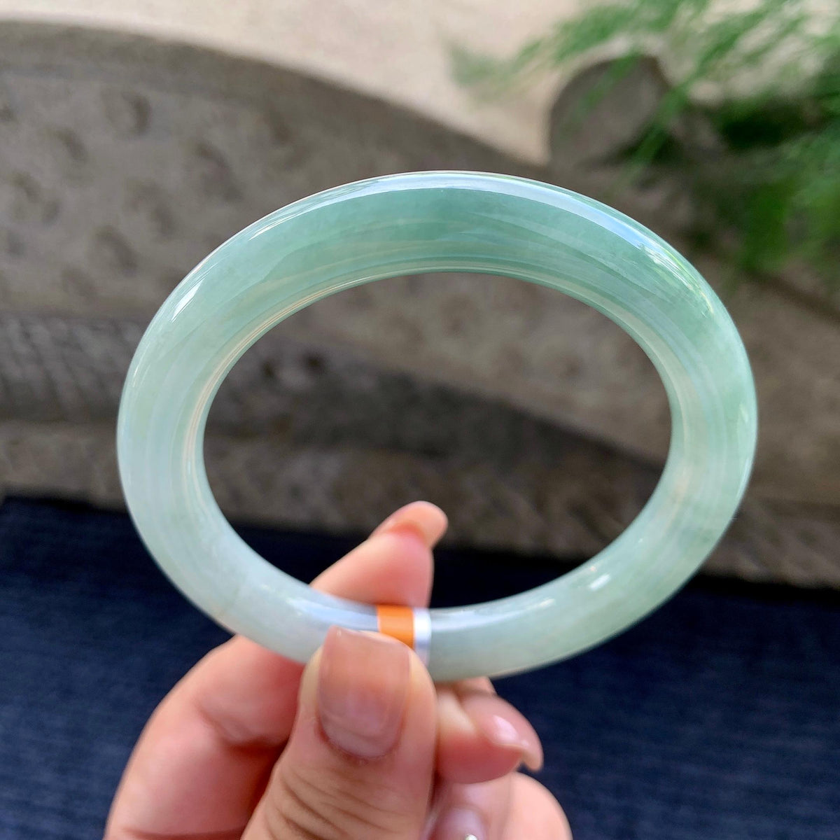细糯种油青飘蓝花圆条手镯 56圈口 （yc536151）