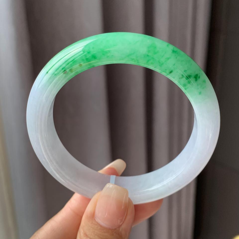 糯冰种阳绿翡翠平安镯（56.5mm）（TF07043305）