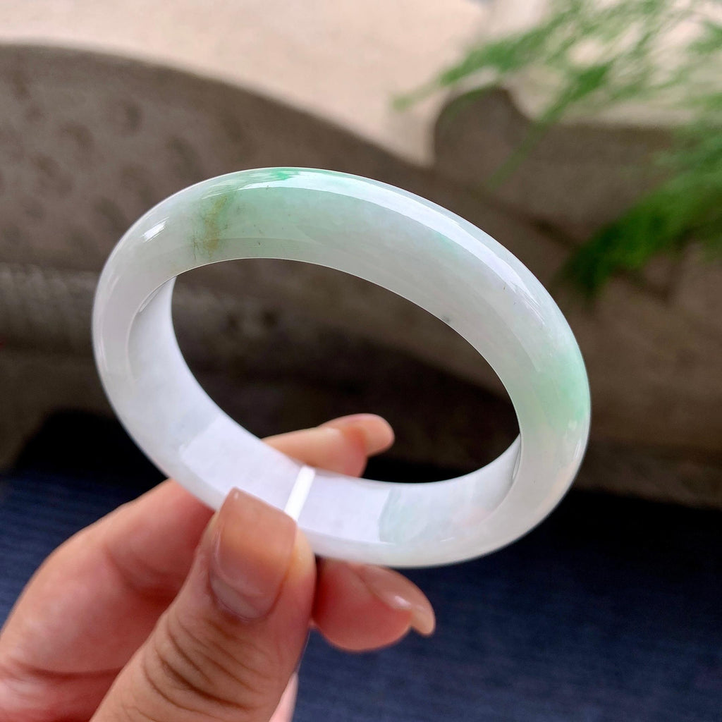 小圈口 细糯种飘翠绿贵妃手镯 51.2圈口 （yc699679）