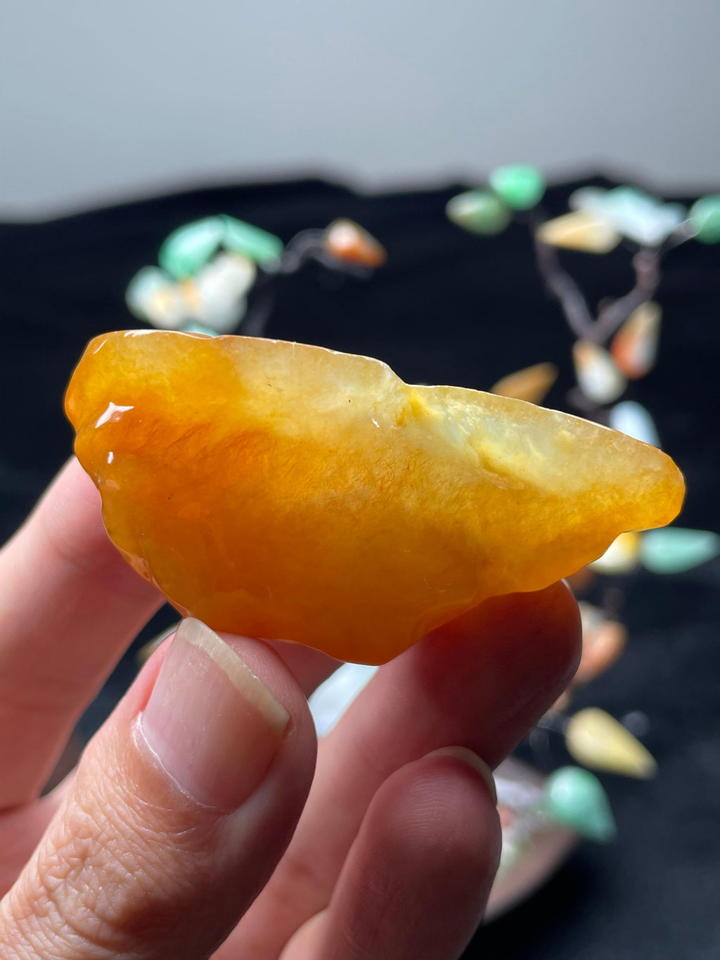 满润蜜糖黄翡片料（yc536310）