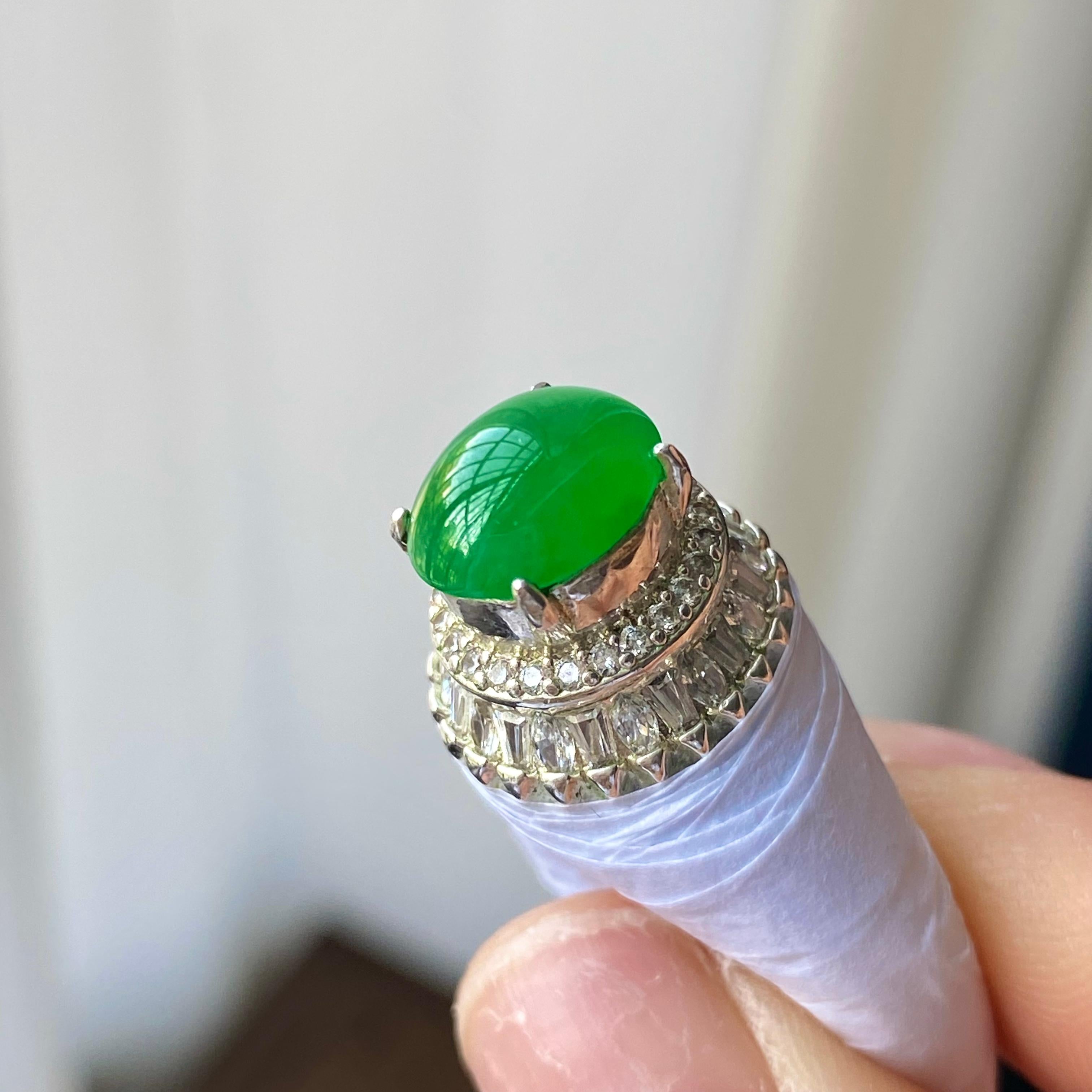 冰种满绿蛋面裸石（yc303888）