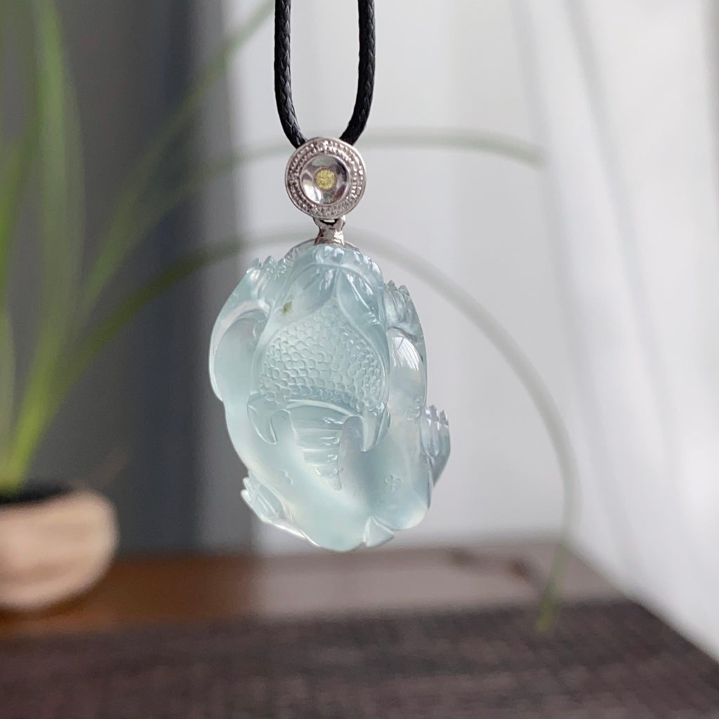 18k金钻镶冰种淡晴底貔貅吊坠（yc250174）