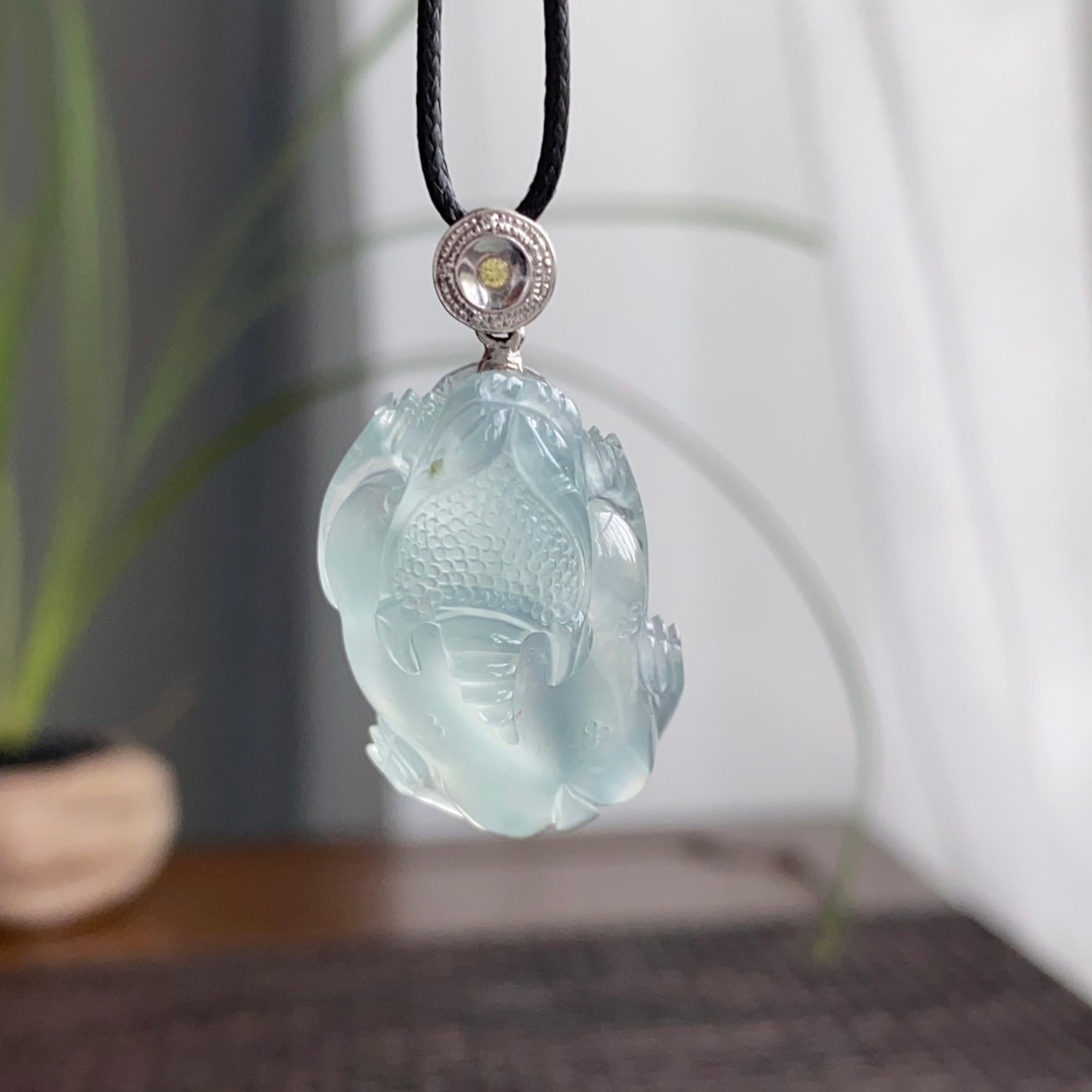 18k金钻镶冰种淡晴底貔貅吊坠（yc250174）