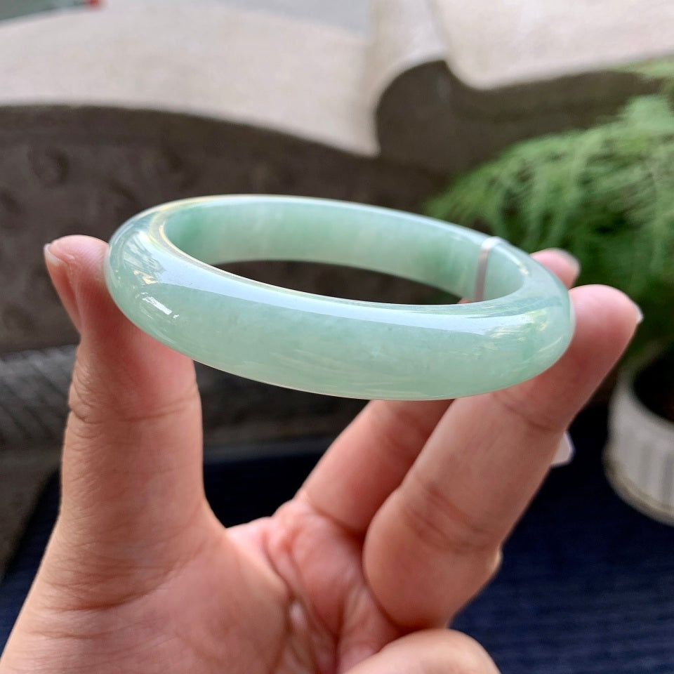 细糯种淡晴底平安镯（55.6mm）（yc093820）