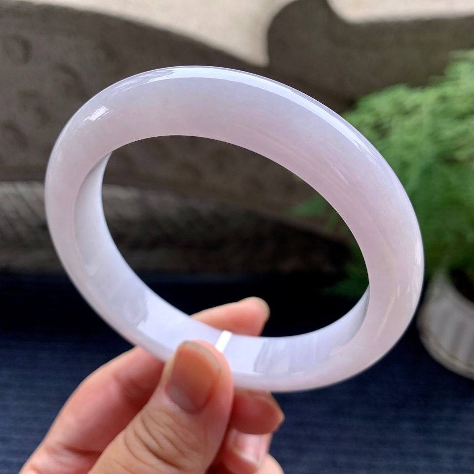 细糯种淡粉底平安镯（63.3mm）（yc101932）