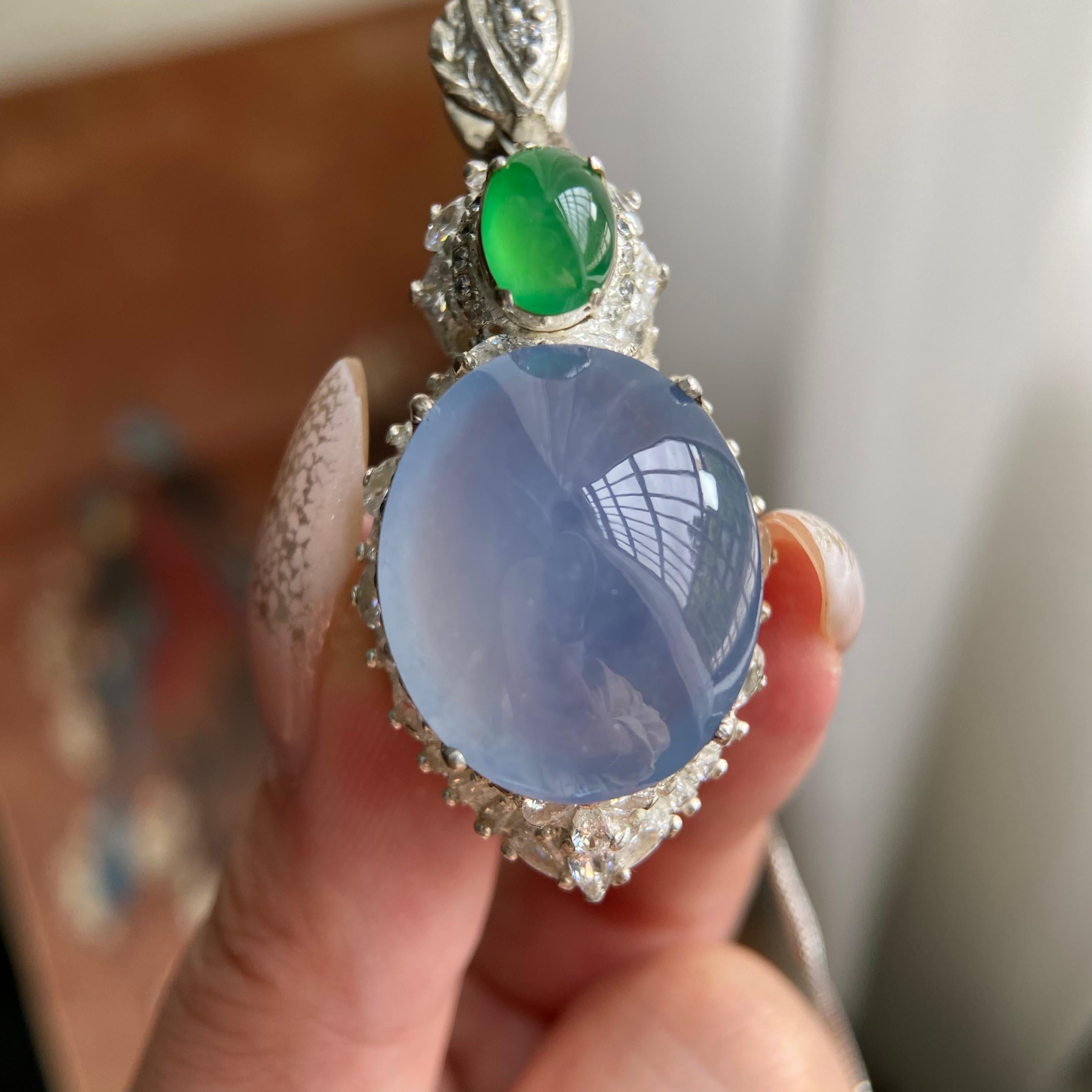 冰种紫罗兰鸽子蛋吊坠裸石（yc223657）