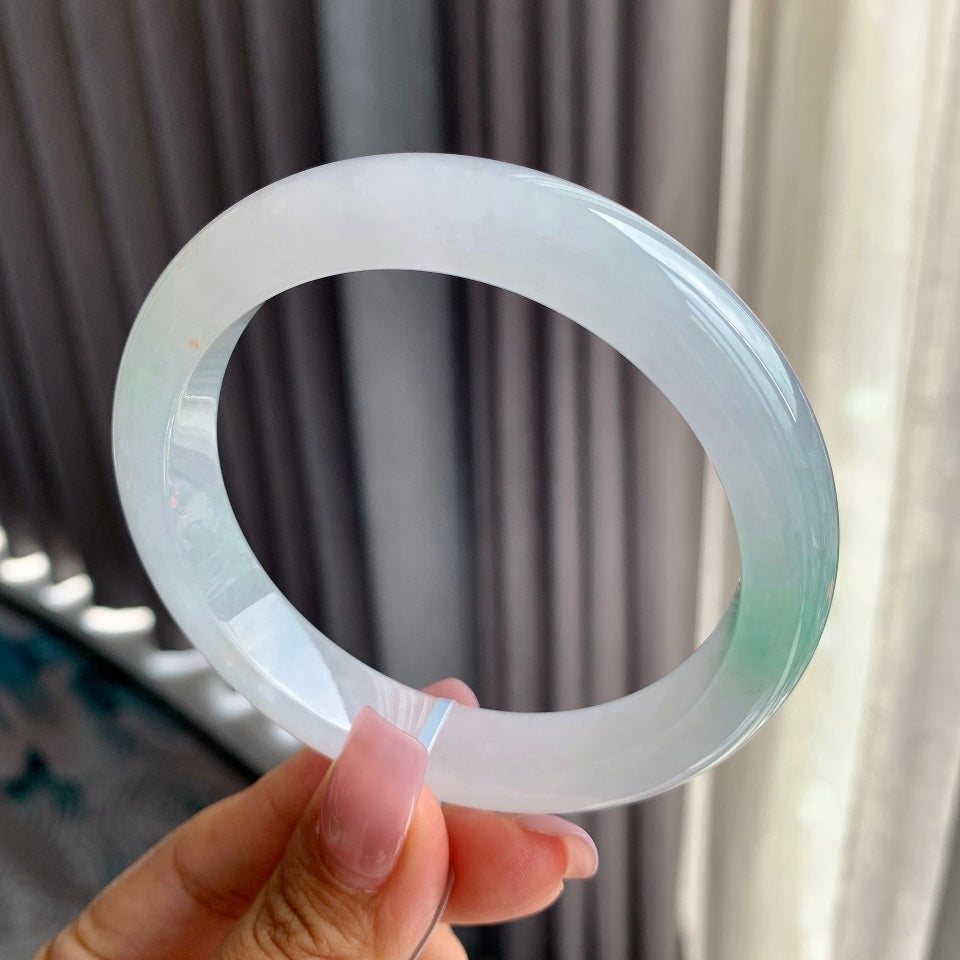 糯冰种飘绿平安镯（62.3mm）（yc097027）